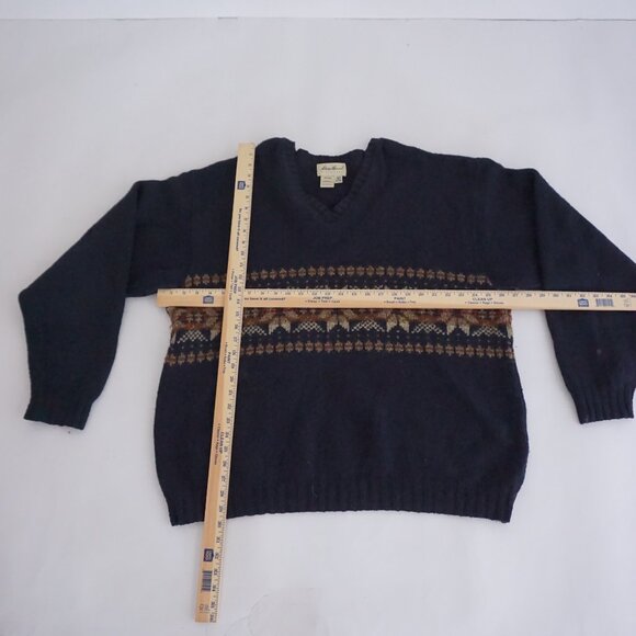 Vintage Eddie Bauer Navy Wool Fair Isle Cabincore Eclectic Grandpa Sweater XL - Picture 3 of 10